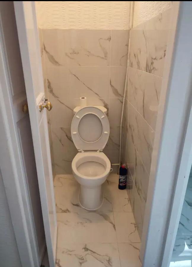 Sunrup Heathrow Apartment Feltham Екстериор снимка