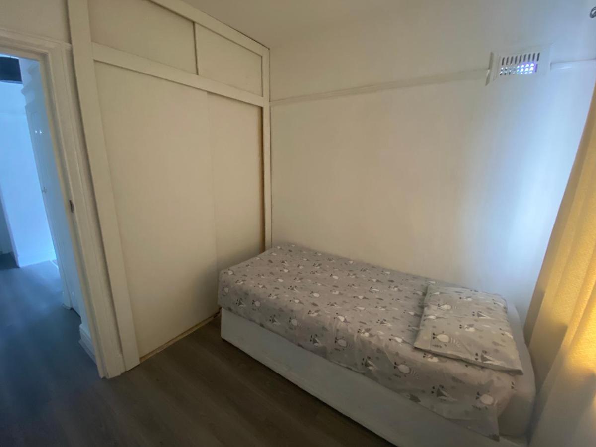 Sunrup Heathrow Apartment Feltham Екстериор снимка